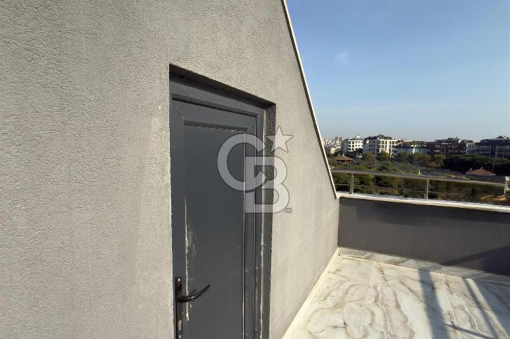 Batı Mahallesi’nde Lüks Detaylı 6+1 Sıfır Dubleks – Geniş, Ferah, Sahile Yürüme Mesafesinde Prestijli Yaşam