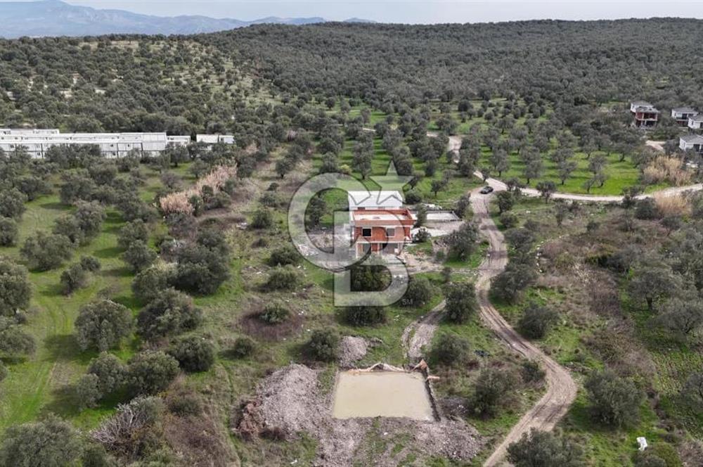 Gömeç'te Denize Yakın Satılık Villa Arsası