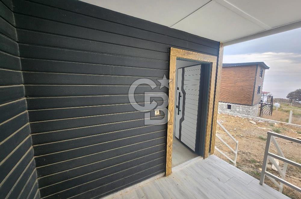 Seferihisar Satılık 2+1 Prefabrik Ev ve Arsası Deniz Manzaralı