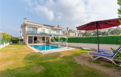 ALAÇATI GÖBENE SATILIK 3+1 MÜSTAKİL HAVUZLU VİLLA