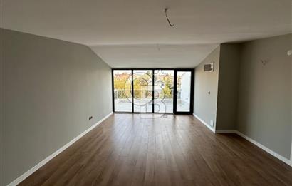 Batıkent Uğur Mumcu Mah. Emsalsiz Satılık SON KÖŞE VİLLA