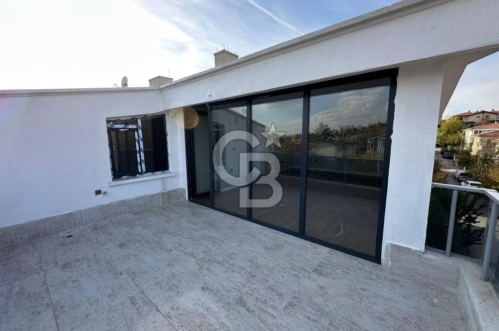 Batıkent Uğur Mumcu Mah. Emsalsiz Satılık SON KÖŞE VİLLA