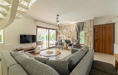 ALAÇATI GÖBENE SATILIK 3+1 MÜSTAKİL HAVUZLU VİLLA