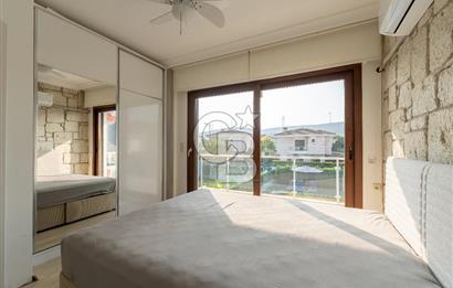 ALAÇATI GÖBENE SATILIK 3+1 MÜSTAKİL HAVUZLU VİLLA