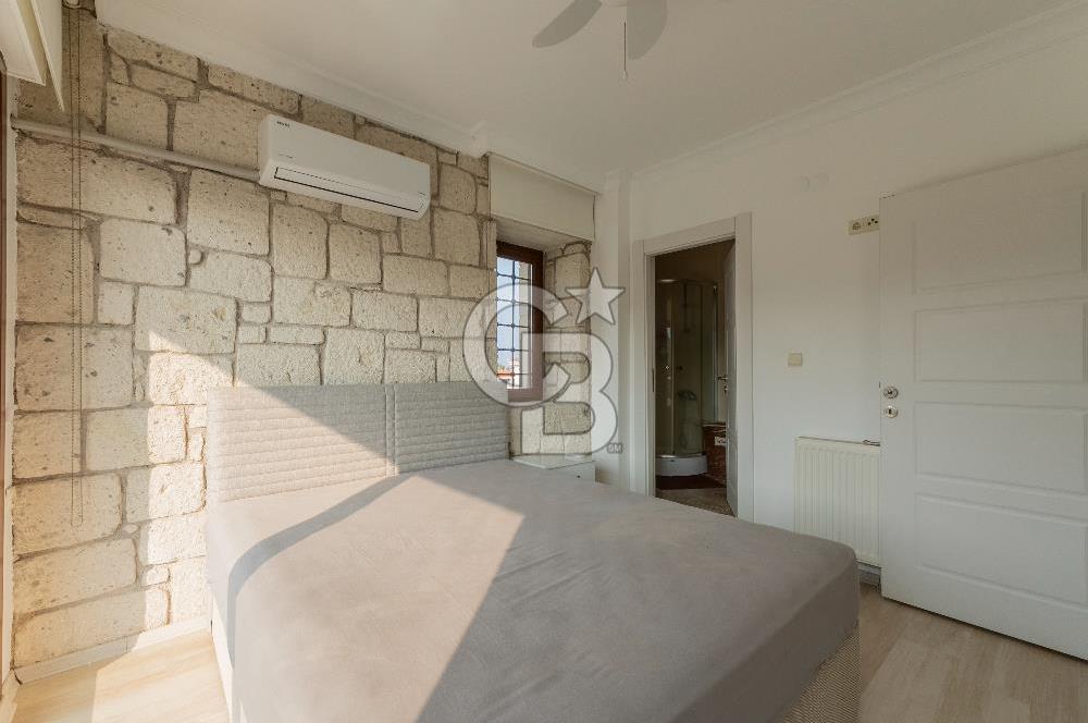 ALAÇATI GÖBENE SATILIK 3+1 MÜSTAKİL HAVUZLU VİLLA