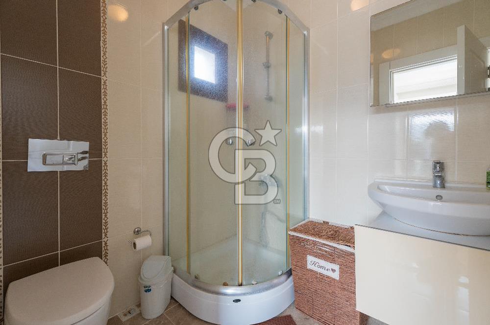 ALAÇATI GÖBENE SATILIK 3+1 MÜSTAKİL HAVUZLU VİLLA