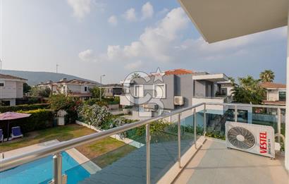 ALAÇATI GÖBENE SATILIK 3+1 MÜSTAKİL HAVUZLU VİLLA