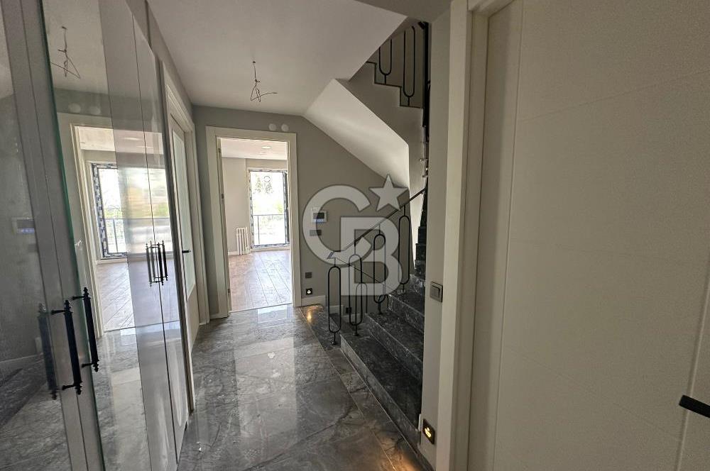 Batıkent Uğur Mumcu Mah. Emsalsiz Satılık SON KÖŞE VİLLA