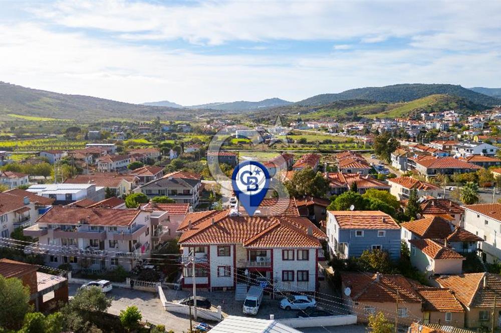 Foça Bağarası Kazım Dirik Mah. Satılık 3+1 Daire