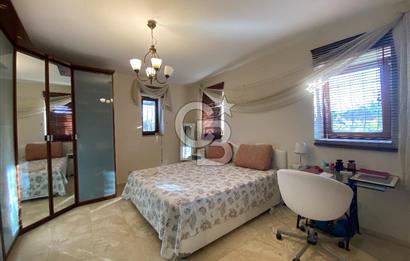 URLA İÇMELER UMUTKÖY ÇİFTLİK EVLERİ'NDE SATILIK VİLLA