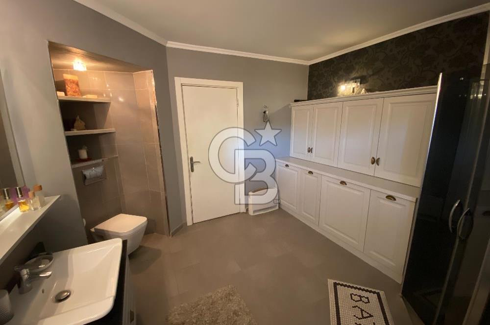 URLA İÇMELER UMUTKÖY ÇİFTLİK EVLERİ'NDE SATILIK VİLLA