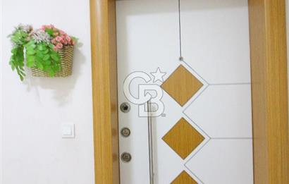 Gaziemir de Merkezi Konumda Satılık Çift Cepheli Geniş 3+1 Daire