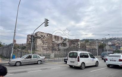 Izmir Konak Esrefpasa ikicesmelik Cadde Uzeri satilik is yeri