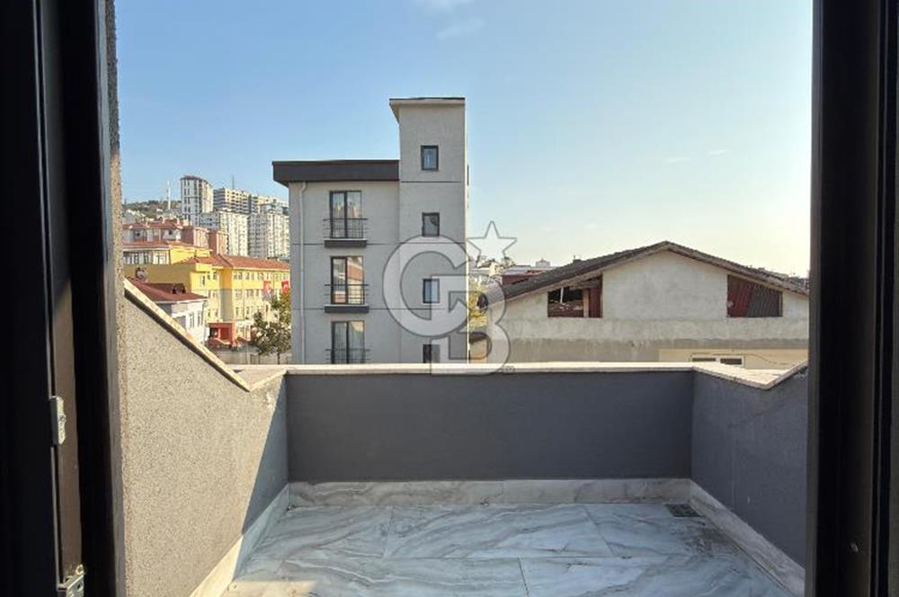 Kartal Hürriyet Mahallesinde 4+1 Sıfır Dubleks Fırsat Daire