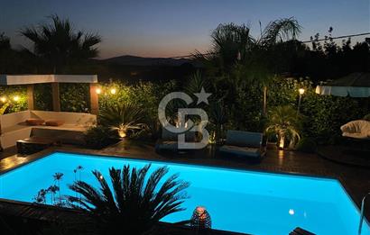 URLA İÇMELER UMUTKÖY ÇİFTLİK EVLERİ'NDE SATILIK VİLLA