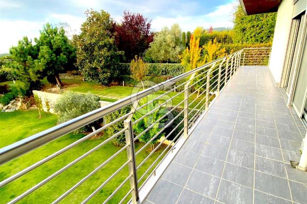 Çekmeköy Mayavera 1.Etap Kiralık Tripleks Villa