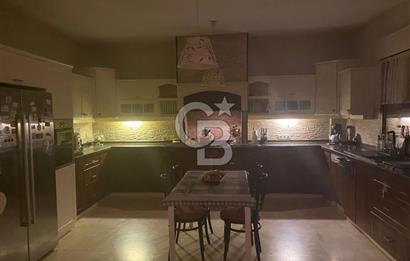 URLA İÇMELER UMUTKÖY ÇİFTLİK EVLERİ'NDE SATILIK VİLLA