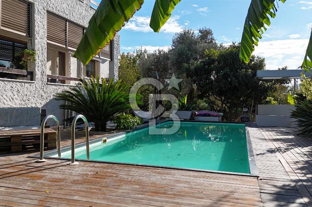 URLA İÇMELER UMUTKÖY ÇİFTLİK EVLERİ'NDE SATILIK VİLLA