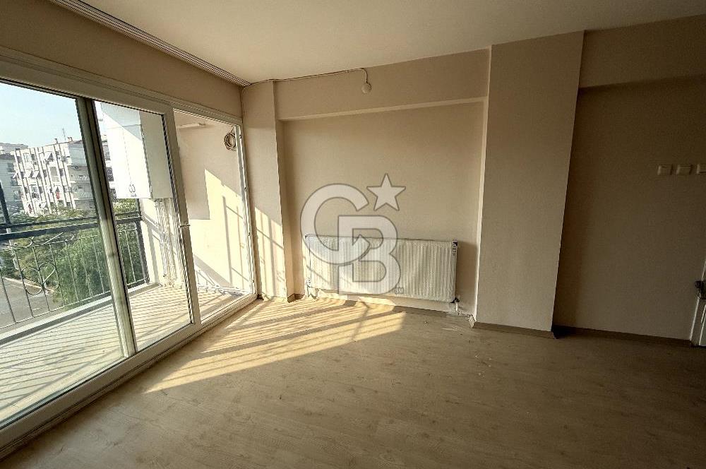 KARŞIYAKA BAHÇELİEVLER'DE 3+1 SATILIK DAİRE