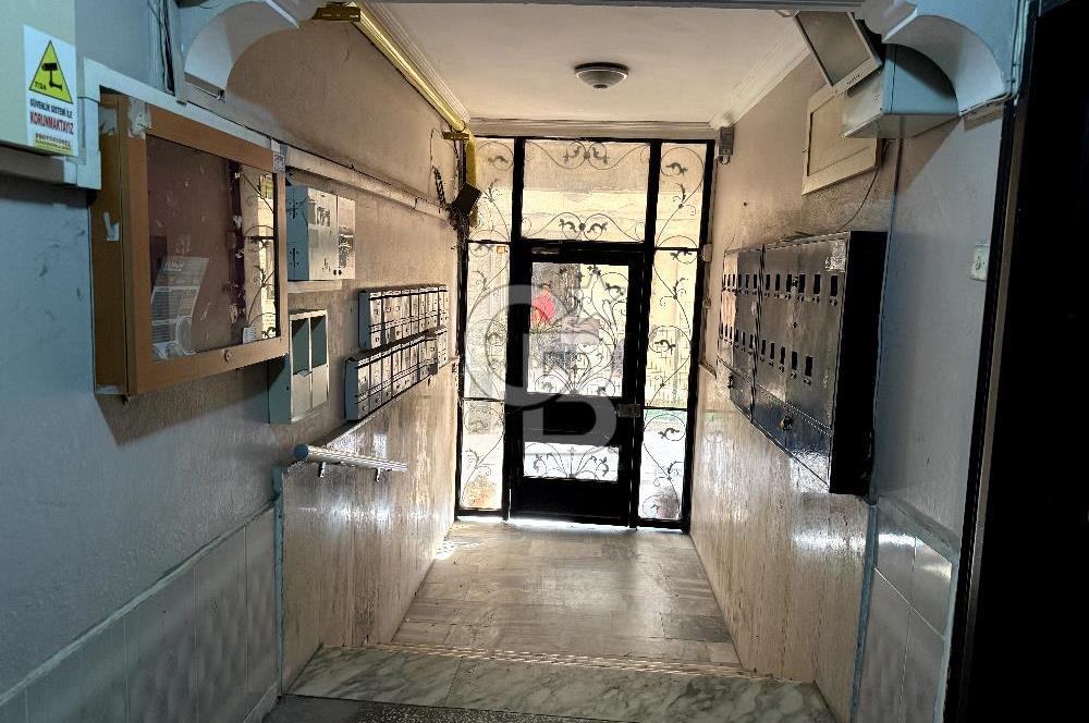 KARŞIYAKA BAHÇELİEVLER'DE 3+1 SATILIK DAİRE