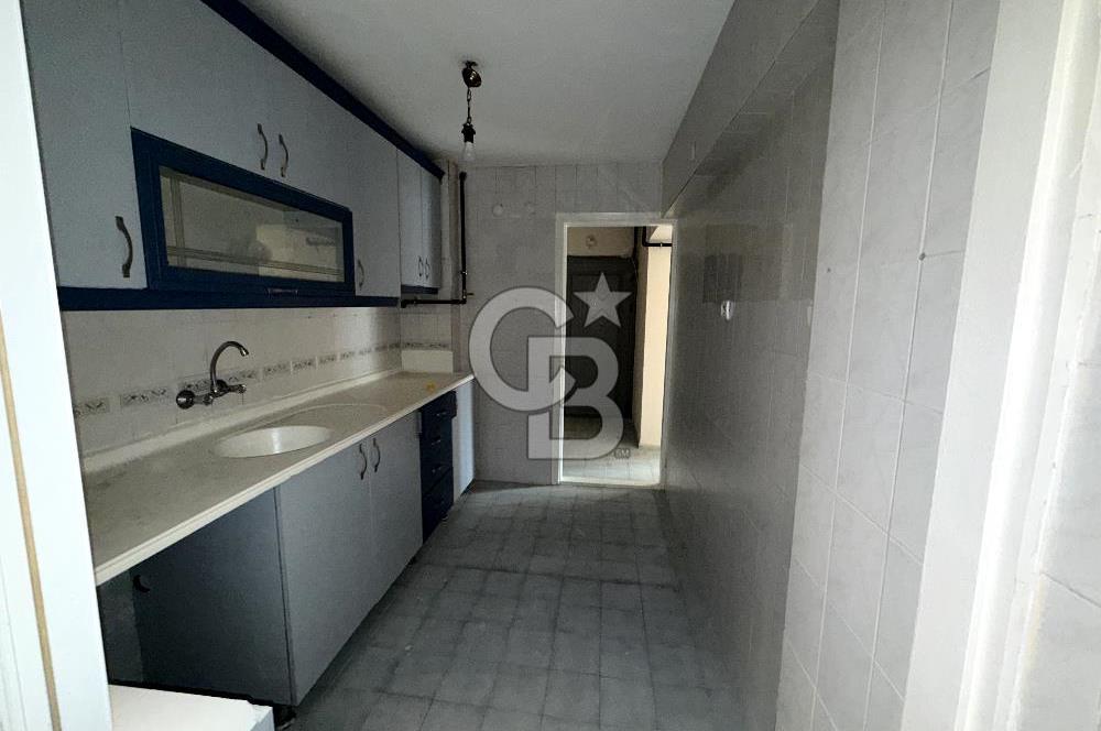 KARŞIYAKA BAHÇELİEVLER'DE 3+1 SATILIK DAİRE