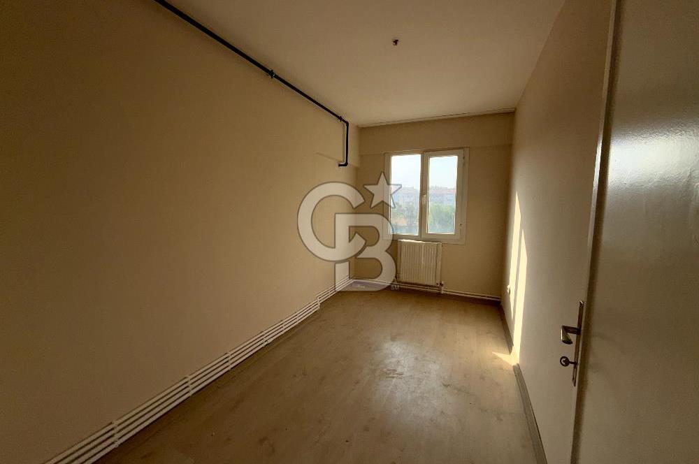 KARŞIYAKA BAHÇELİEVLER'DE 3+1 SATILIK DAİRE