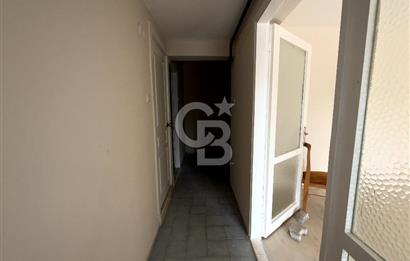 KARŞIYAKA BAHÇELİEVLER'DE 3+1 SATILIK DAİRE