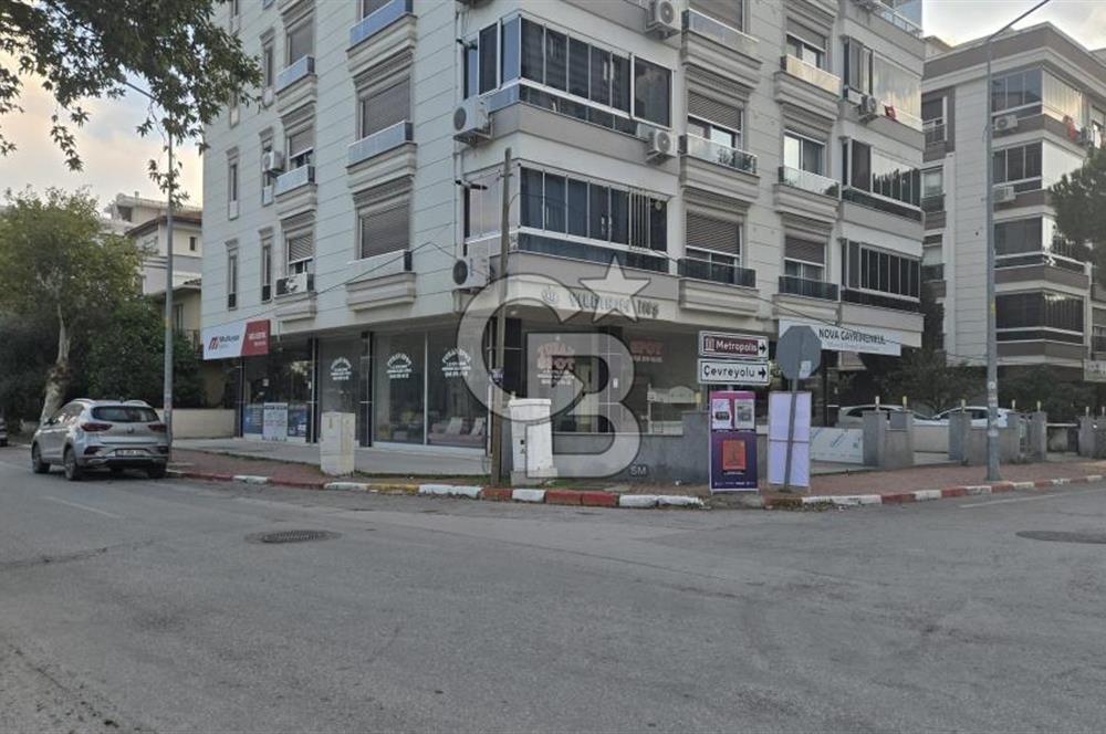 Torbalı'da Cadde Üstü Satılık Dükkan