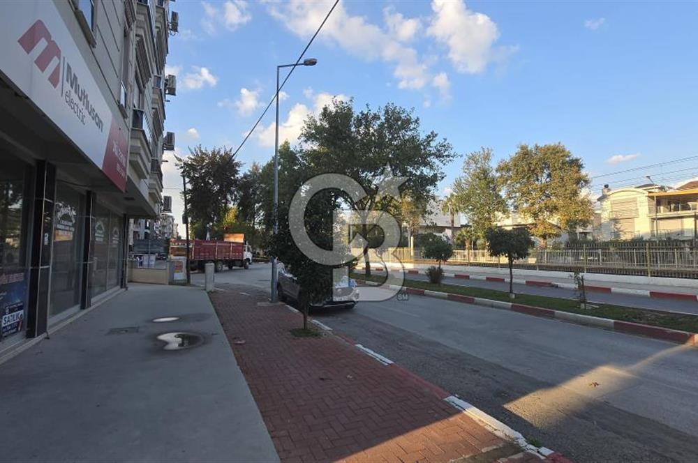 Torbalı'da Cadde Üstü Satılık Dükkan