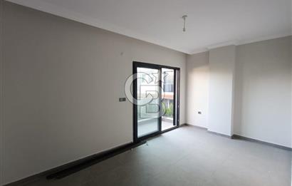 Ayvalık Tuzla Mevkii Müstakil Havuzlu Deniz Kıyısı Satılık Villa