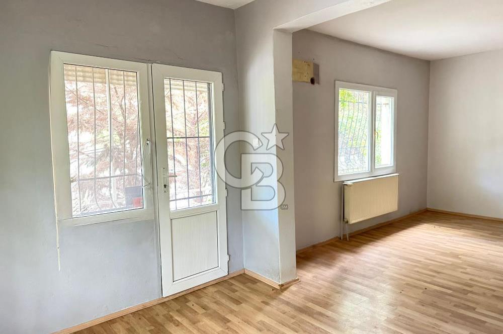 Balçova İş Bankası Evlerinde Satılık Villa