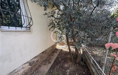 Balçova İş Bankası Evlerinde Satılık Villa