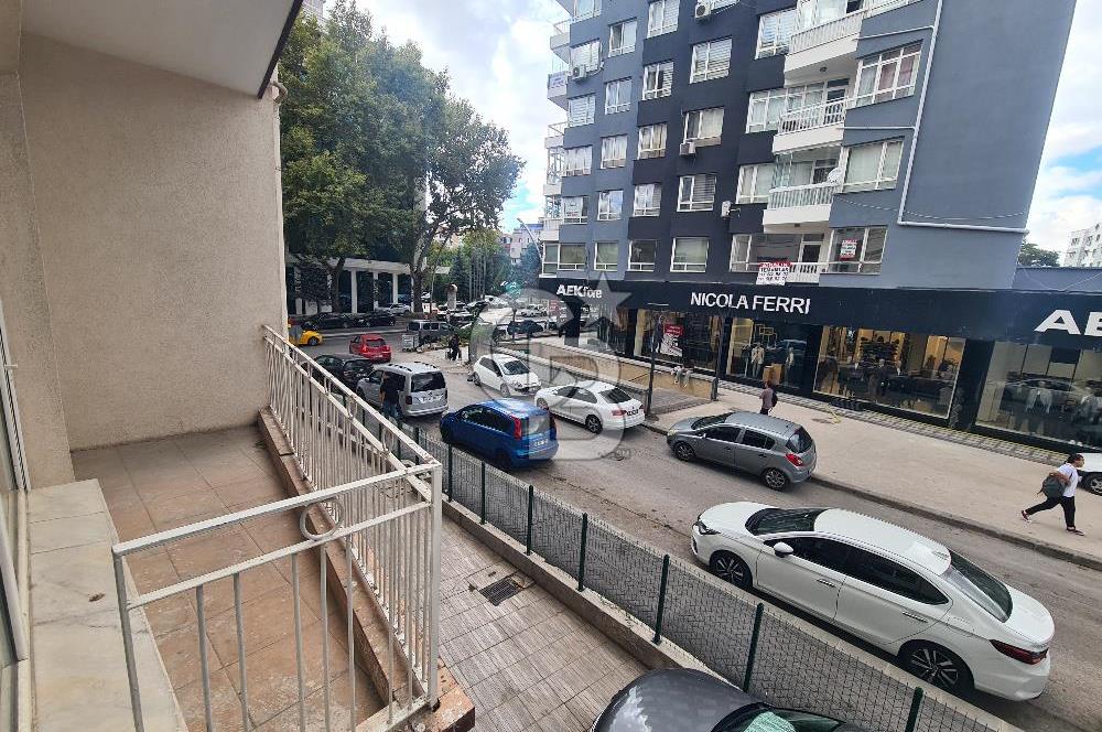 GMK BULVARINDA METRO YANI 2+1 GENİŞ 105 M2 KİRALIK DAİRE