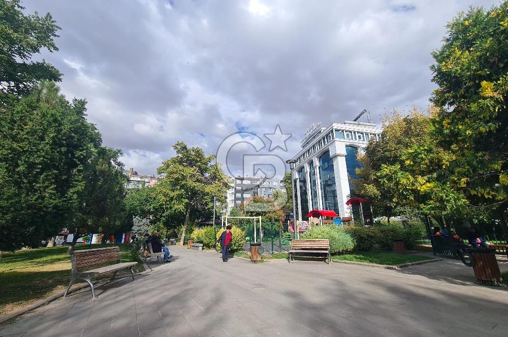 GMK BULVARINDA METRO YANI 2+1 GENİŞ 105 M2 KİRALIK DAİRE