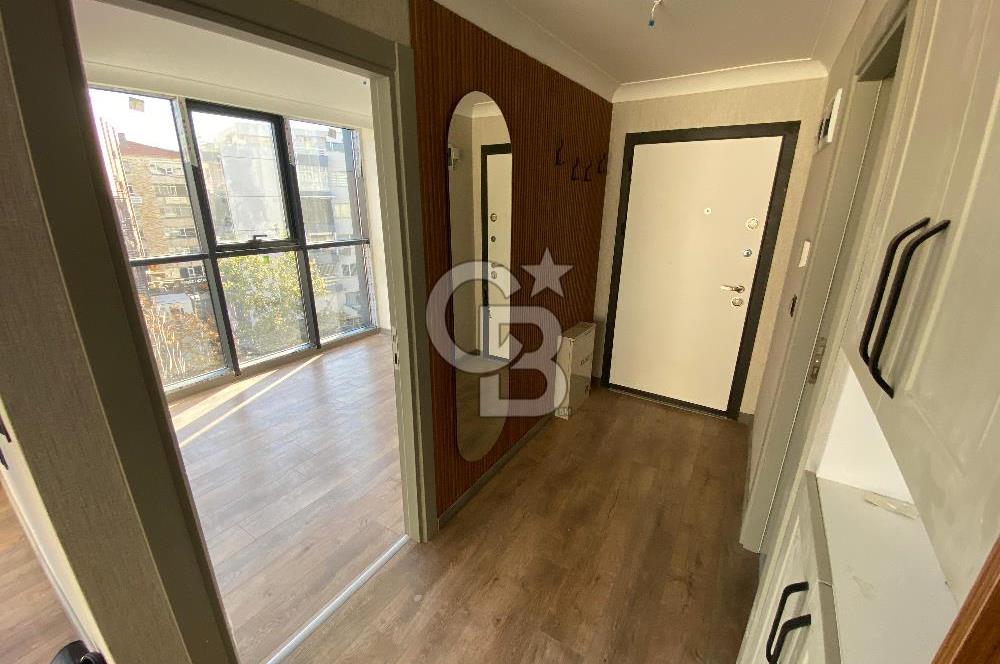 ATATÜRK CADDESİ KUĞULU PARK YANI KÖŞE SIFIR 1+1 DAİRE OTOPARKLI