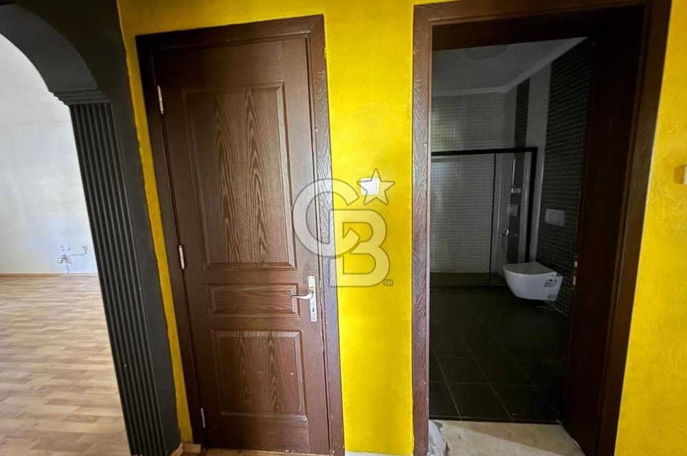 Balçova İş Bankası Evlerinde Satılık Villa