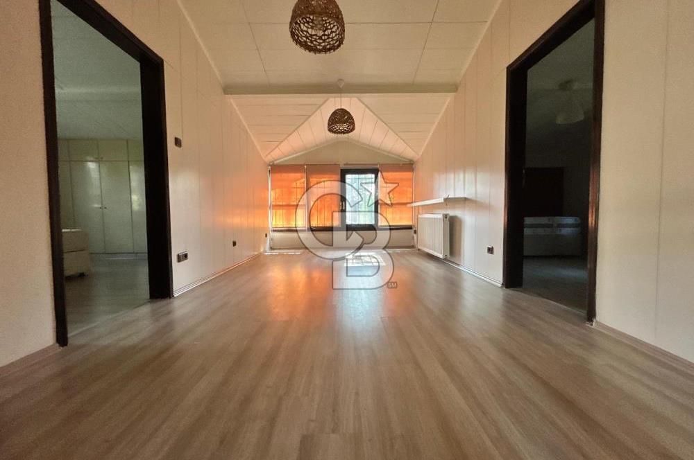 Tuzla Mercan Sahil'de Masalsı işyerine uygun 4+2 villa