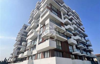 KKTC Gazimağusa'da Uptown Park'da Deniz Manzaralı 1+1 