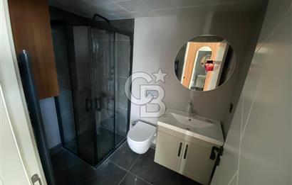 ATATÜRK CADDESİ KUĞULU PARK YANI KÖŞE SIFIR 1+1 DAİRE OTOPARKLI