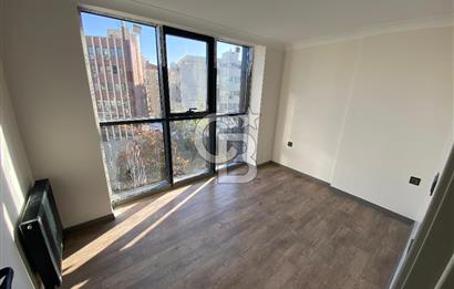 ATATÜRK CADDESİ KUĞULU PARK YANI KÖŞE SIFIR 1+1 DAİRE OTOPARKLI