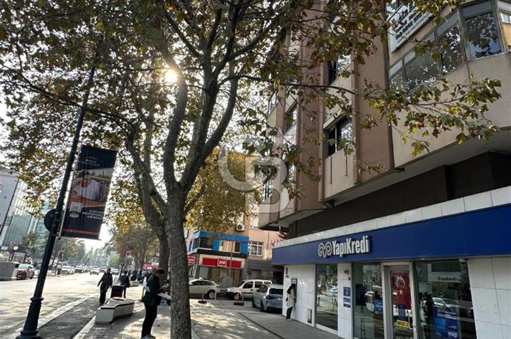 İNCİRLİ CADDESİNDE YÜKSEK TABELA DEĞERLİ KİRALIK 3+1 DAİRE