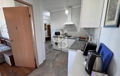 Lara Fener Mahallesinde Deniz Manzaralı Eşyalı 1+1 Daire