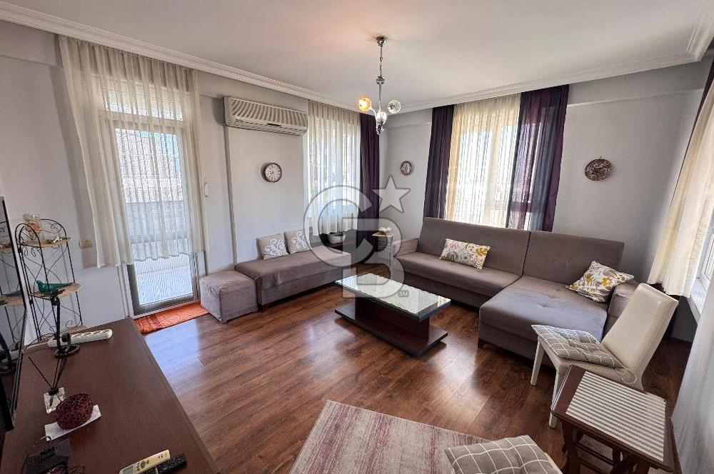 Lara Fener Mahallesinde Deniz Manzaralı Eşyalı 1+1 Daire