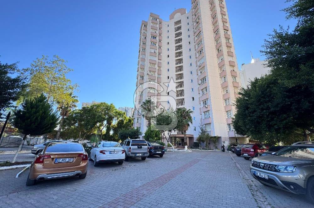 Lara Fener Mahallesinde Deniz Manzaralı Eşyalı 1+1 Daire