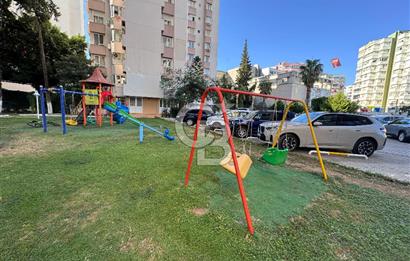 Lara Fener Mahallesinde Deniz Manzaralı Eşyalı 1+1 Daire