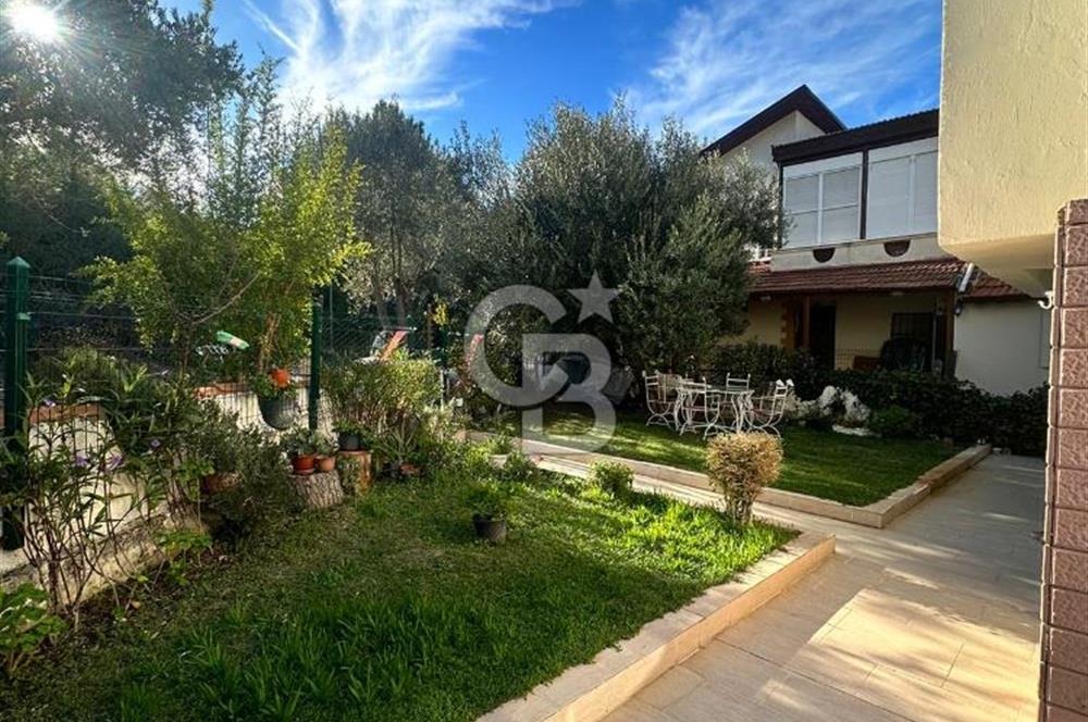 Şifne–Ildır Sınırında, Kumsal Plajlı, Deniz ve Dağ Manzaralı SATILIK Villa