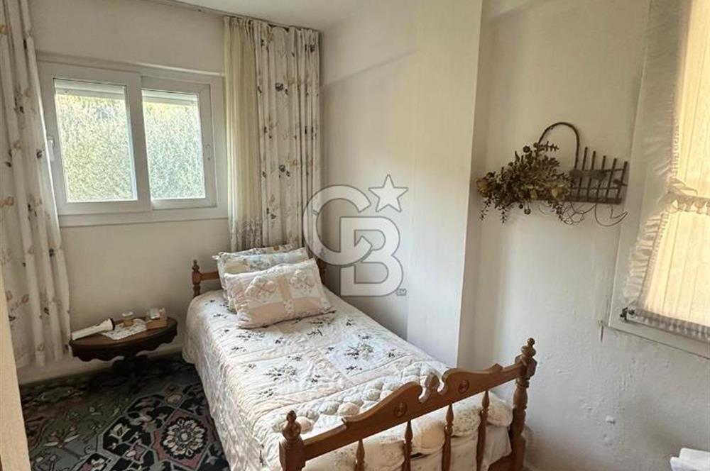 Şifne–Ildır Sınırında, Kumsal Plajlı, Deniz ve Dağ Manzaralı SATILIK Villa