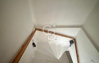 Şifne–Ildır Sınırında, Kumsal Plajlı, Deniz ve Dağ Manzaralı SATILIK Villa