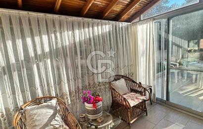 Şifne–Ildır Sınırında, Kumsal Plajlı, Deniz ve Dağ Manzaralı SATILIK Villa