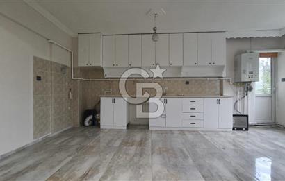 Merkezefendi Sırakapılar Yenilenmiş 2,5+1 Satılık Fırsat Daire